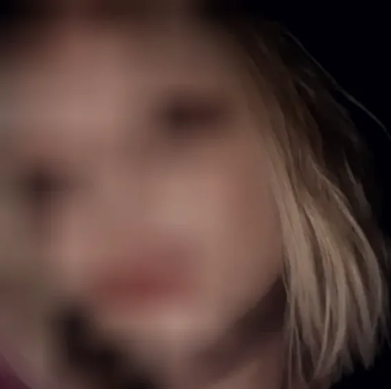 Antonia, 19 años
