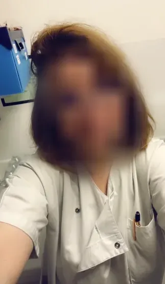 Julia, 29 años
